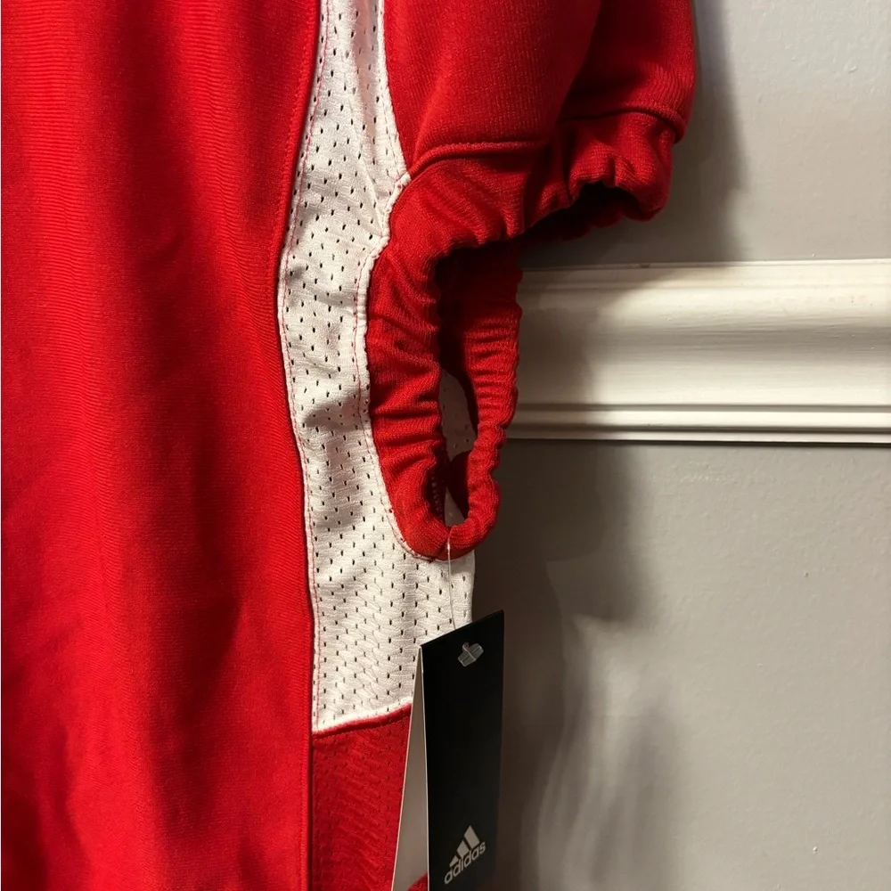 NWT‎ Adidas Football jersey XL